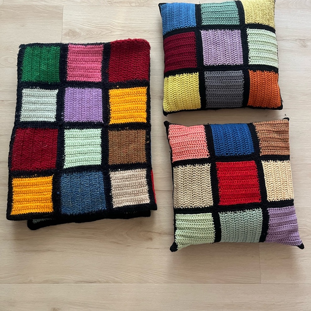 Vintage Handmade Afghan Blanket & Pillow Set - Colorful Rainbow